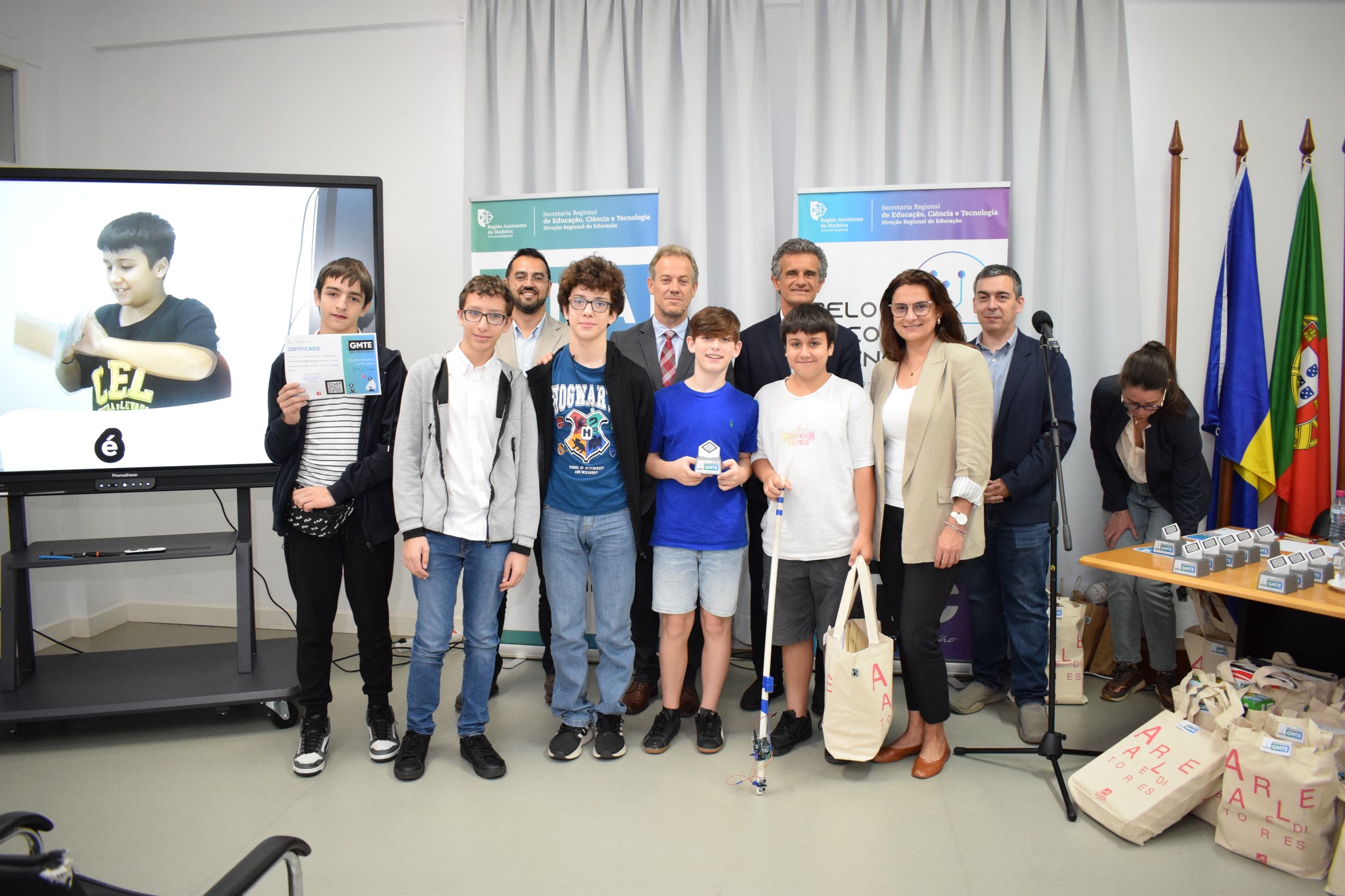 Clube Núcleos e Projetos 3º Ciclo Projeto Bengala Sensorial